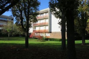 Propriété banlieue Ouest